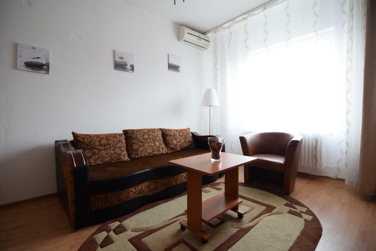 Resedinta Lui Calin Apartment Bucharest Exterior photo