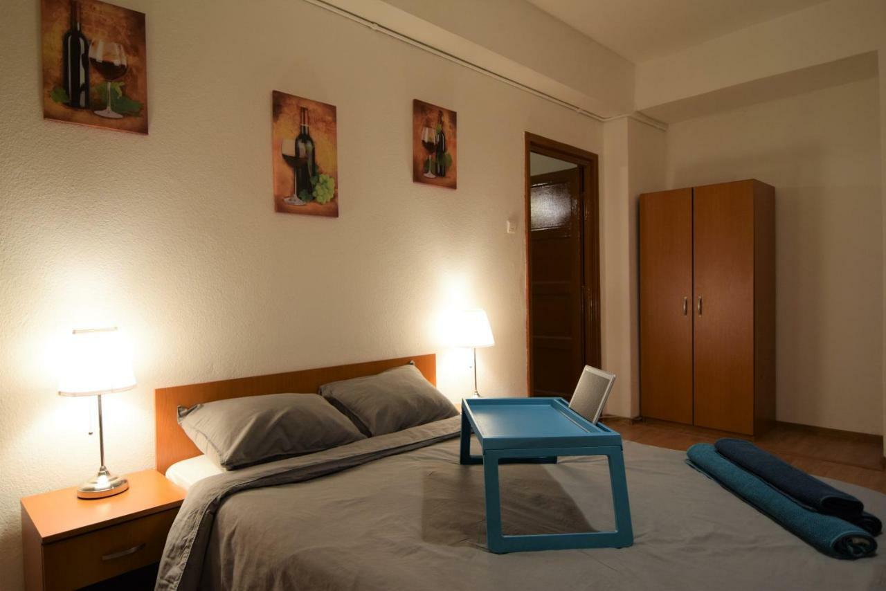 Resedinta Lui Calin Apartment Bucharest Exterior photo